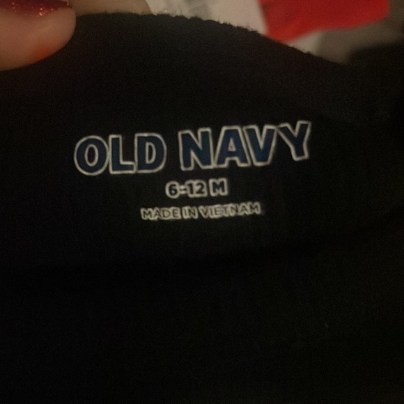 Old Navy Infant Onesie and Jogger Matching Set - Picture 5 of 5